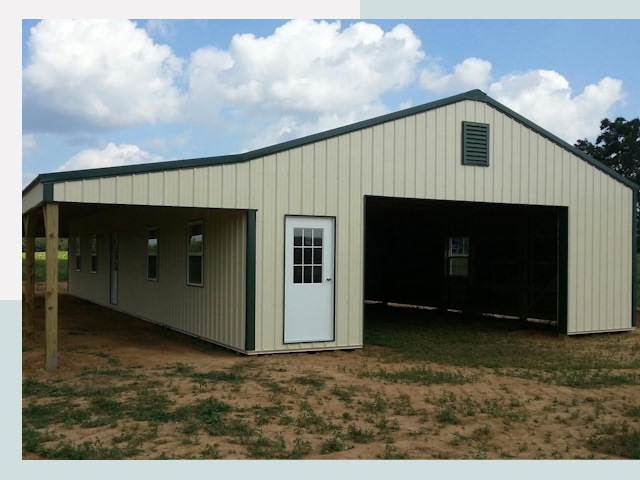 Строительство конюшен в Норильске